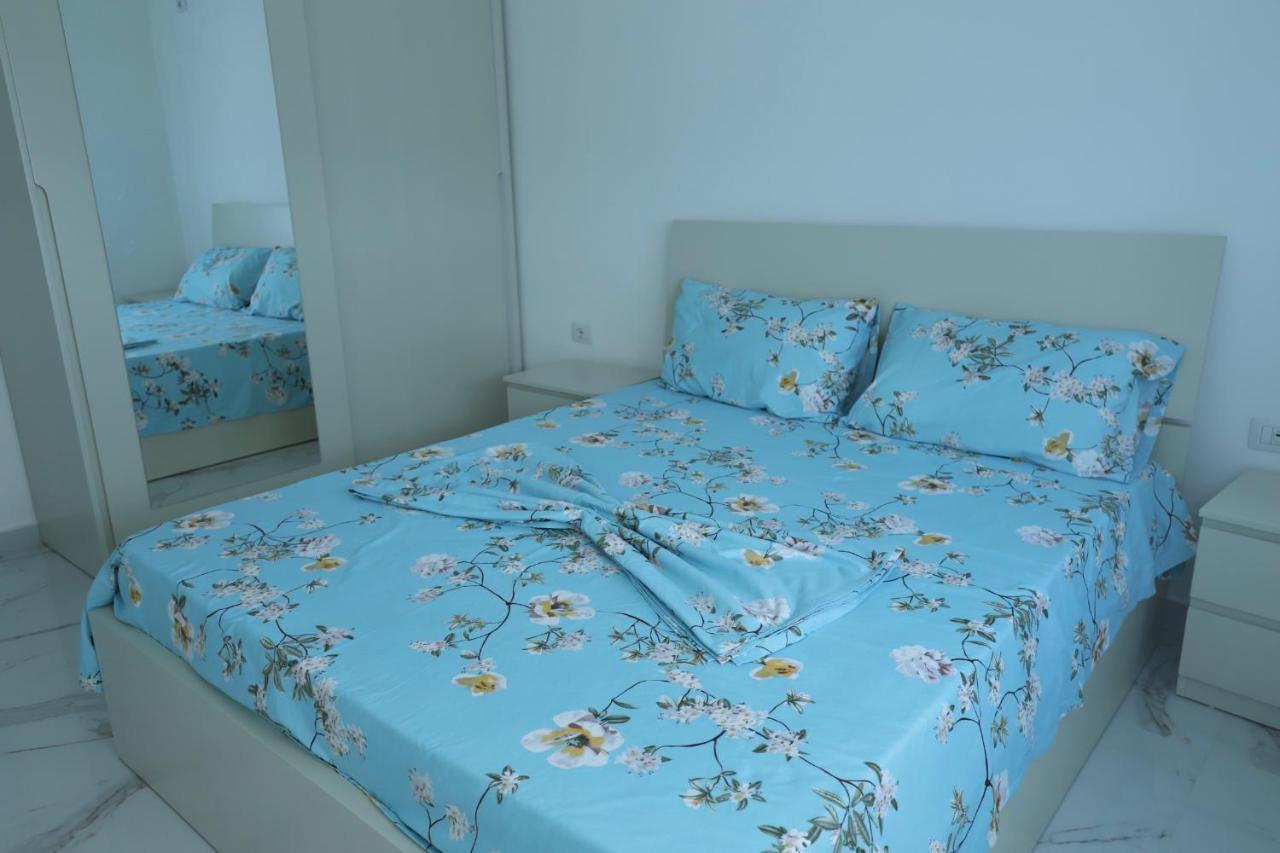 E&G Apartaments Golem  Ngoại thất bức ảnh